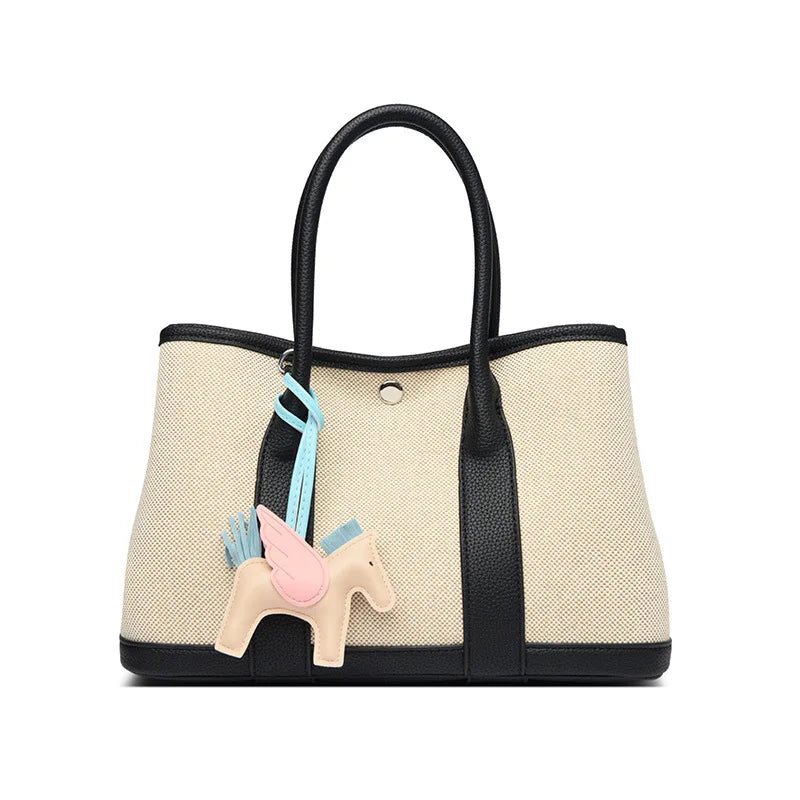 The Élarie Carryall
