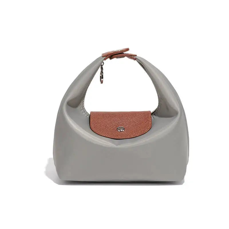 The Elara Hobo